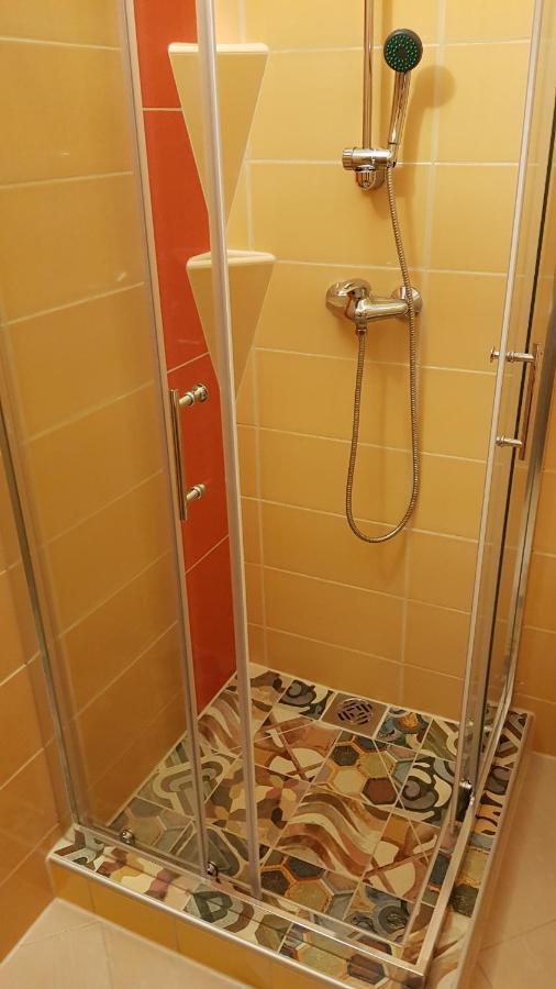 Aquarius Vendeghaz Hotel Szeged Luaran gambar