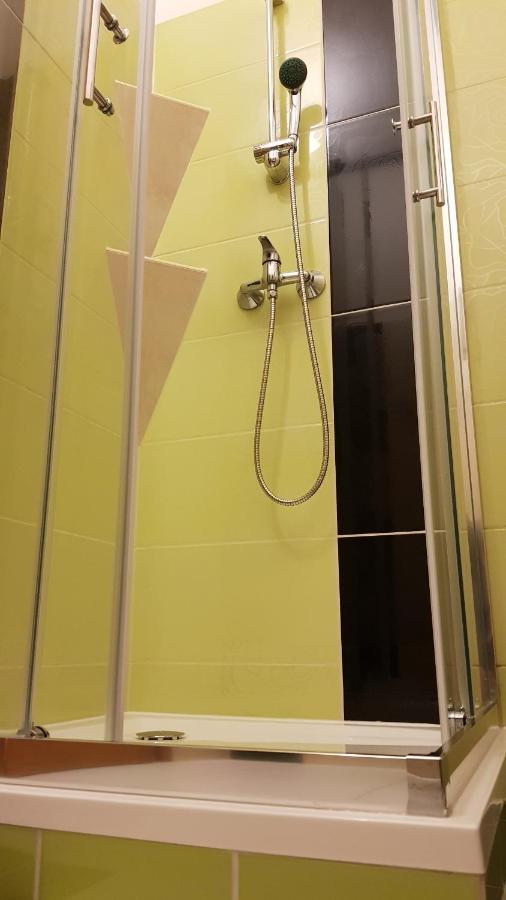 Aquarius Vendeghaz Hotel Szeged Luaran gambar