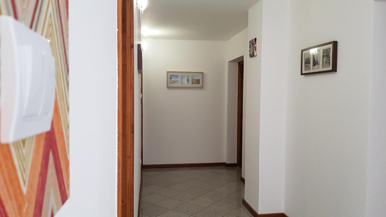 Aquarius Vendeghaz Hotel Szeged Luaran gambar