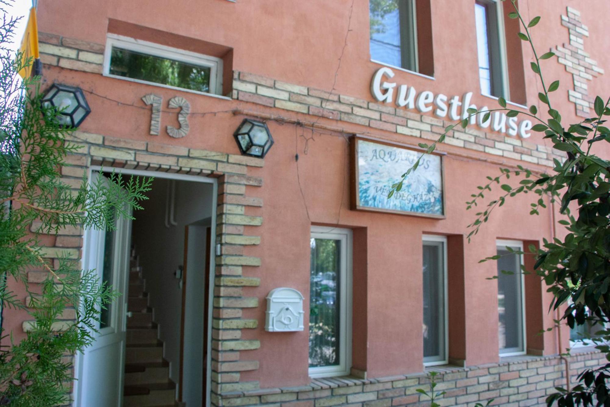 Aquarius Vendeghaz Hotel Szeged Luaran gambar