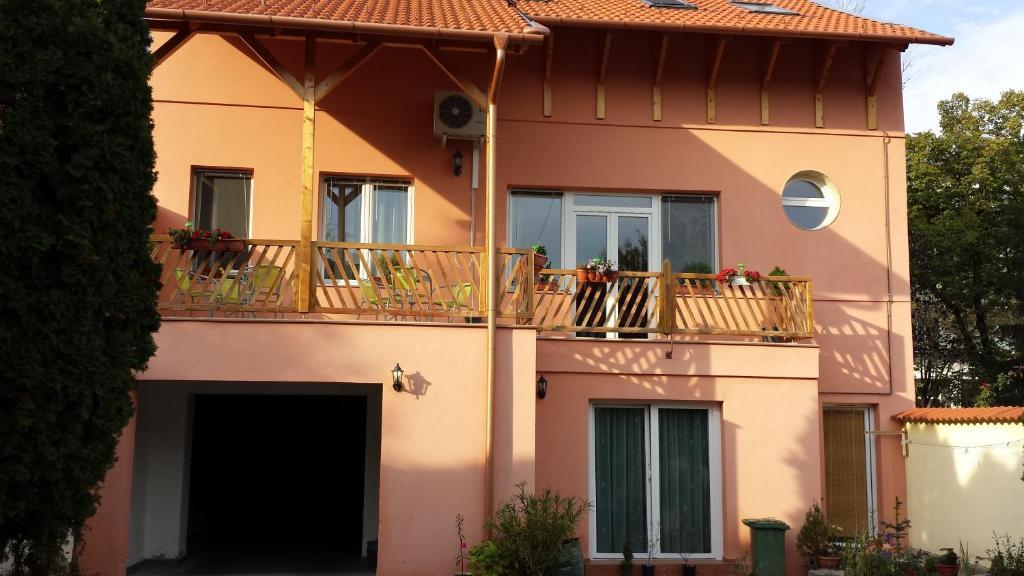 Aquarius Vendeghaz Hotel Szeged Luaran gambar